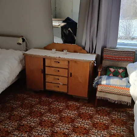 The House By The Waterfall Ferienhaus *